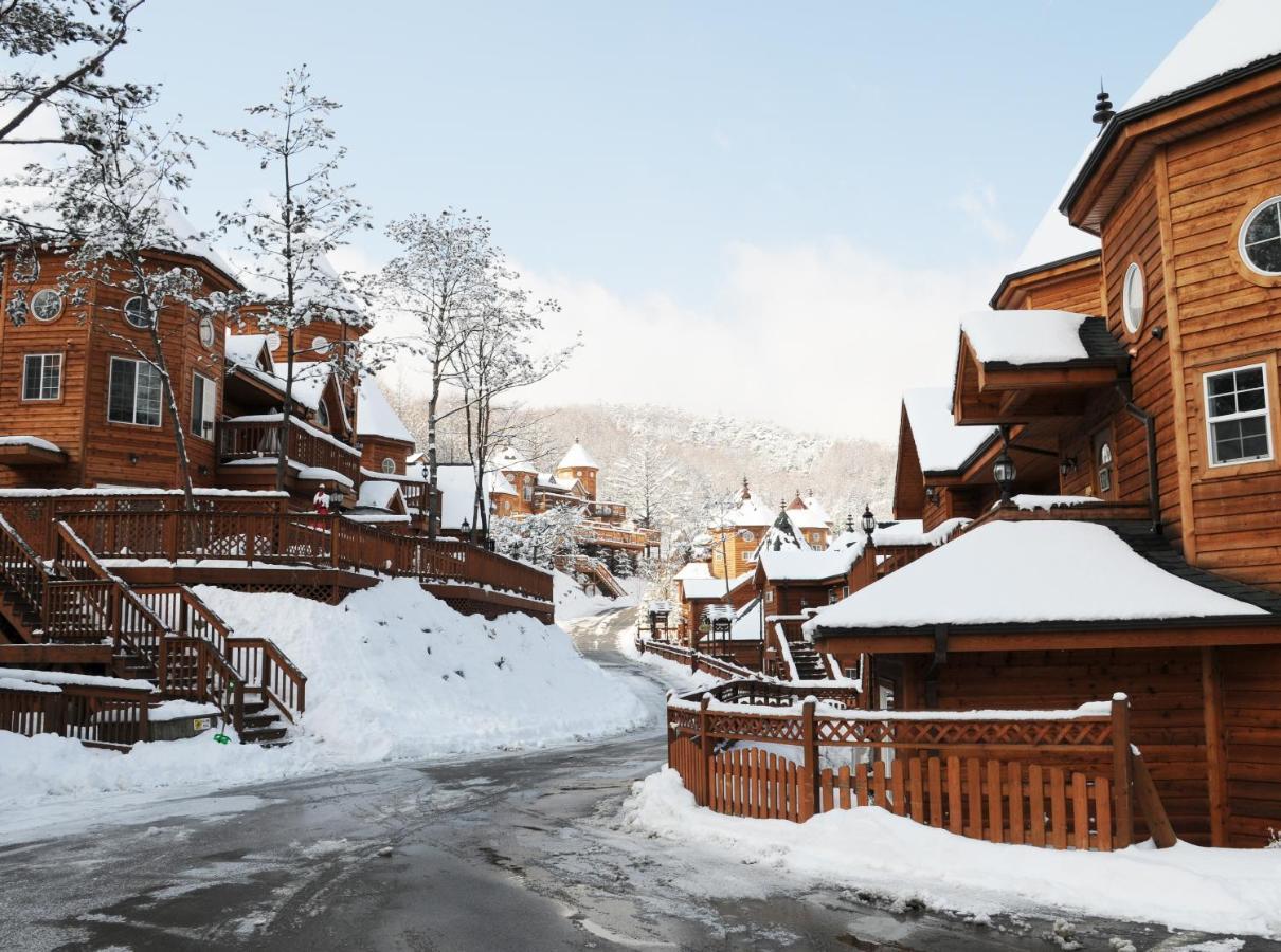 Elf Resort Hotel Pyeongchang Exterior photo